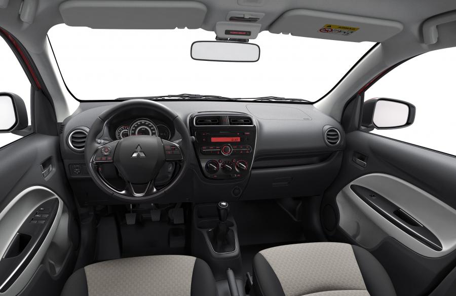 Торпедо Mitsubishi Space Star 2016 года  (EU) (фото 43 из 45)